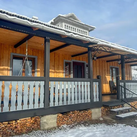 Котедж Шум Черемоша На Березі Річки Verkhovyna Exterior photo